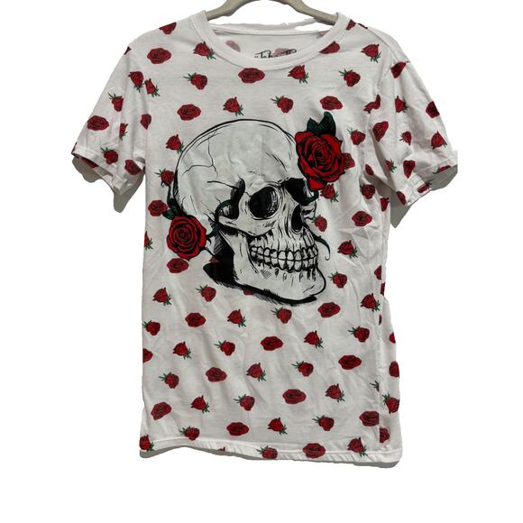 # Jake That t-Shirt Womens Size M Skull & Roses Grunge Rock Punk Skater biker - Picture 1 of 8